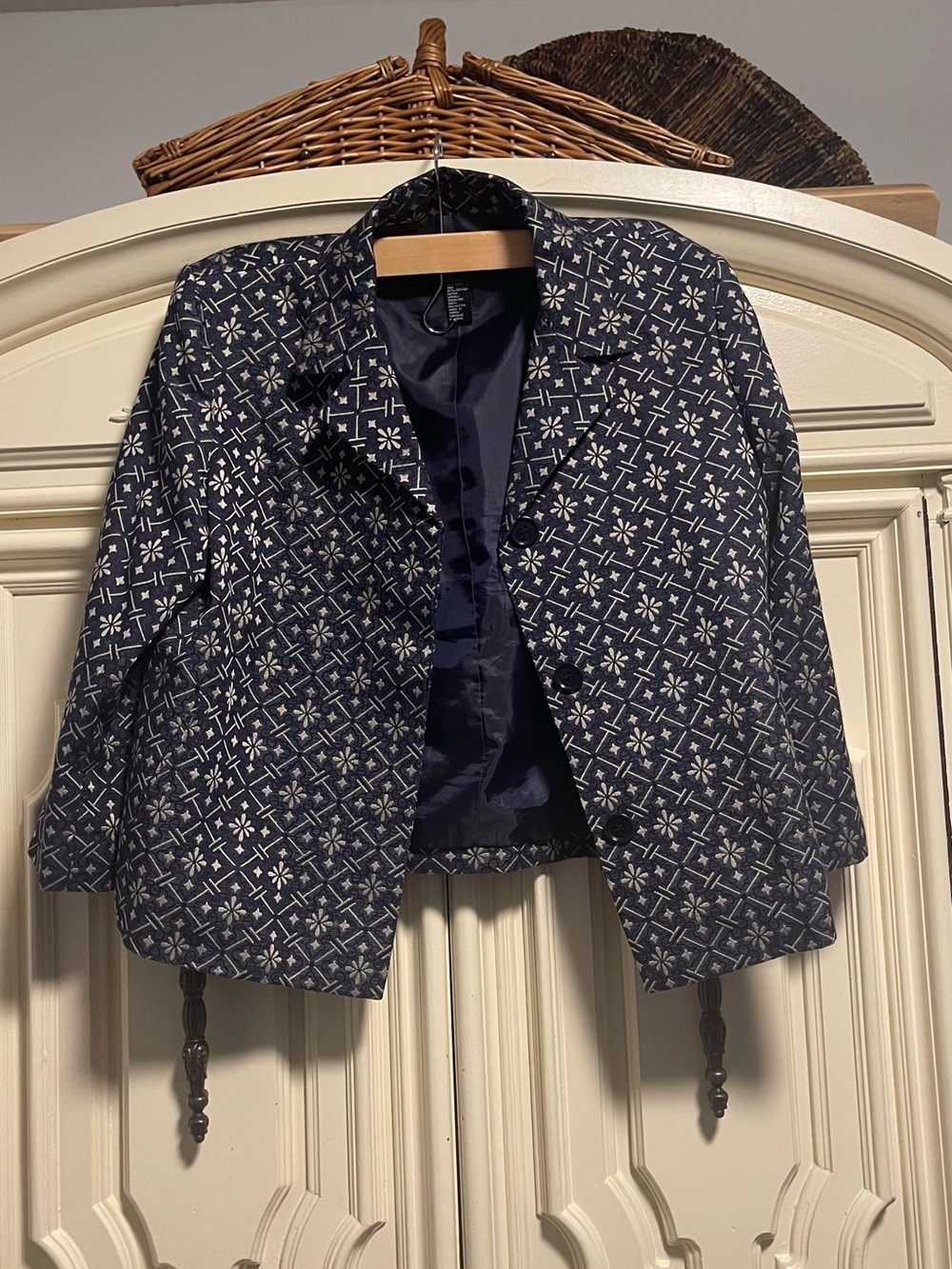 DKNYC Navy and White Patterned Cropped Blazer